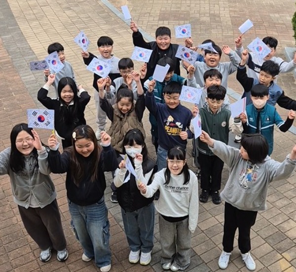 1.��ϱ���û, ���ѹα��ӽ����� ���� ��� ü���� ��� ���� �(���� ��ã�� ���� ��� ���� �̾߱�, 3.1��� ���ѹα��� ����)_04.jpg