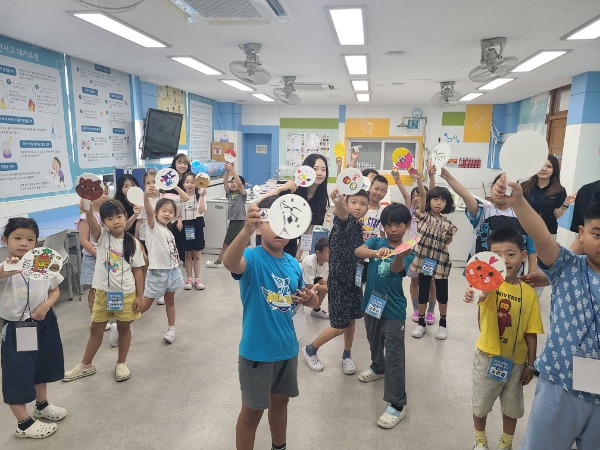 1.��ϱ���û, �������� ���丵_�������ķ���� ���п��� ������ �ʴ� �����з� ����(���񱳻�� �Բ��ϴ� �н�_���� �������� ������ �������� ����)(2025�� �������ķ�� Ȱ�� ���)_02.jpg